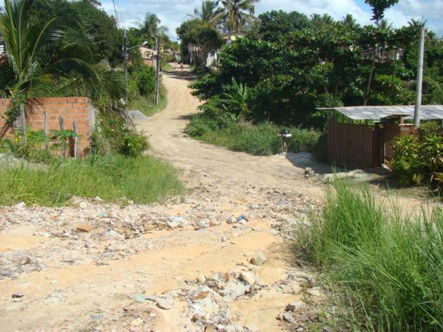 Moradores reclamam do péssimo estado das ruas de Cabrália