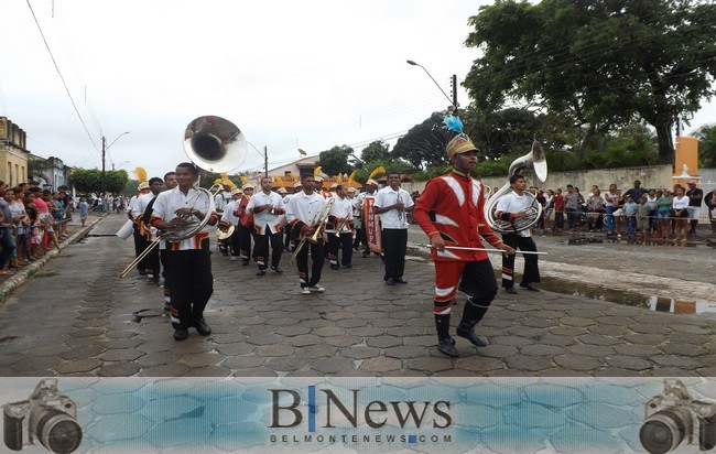 Encontro  de Fanfarras movimentou o final de semana chuvoso em Belmonte.