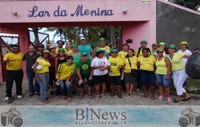 1ª Reciclagem Solidária do Lar da Menina foi um sucesso.