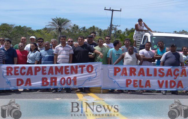 Rodovia BA-001 foi liberada depois de acordo entre os manifestantes, Veracel e Governo do Estado.