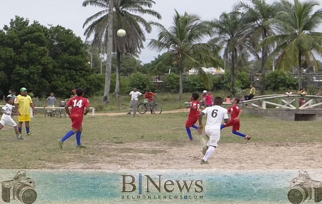 Grande festa marca os 15 anos da Escolinha de Futebol do Bom Jardim.