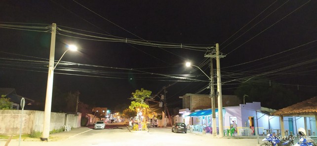 Prefeitura de Belmonte começa a instalar lâmpadas de LED nas ruas da cidade.