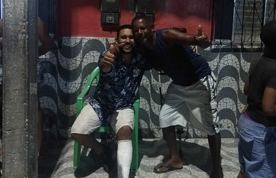 Candidato a Prefeito Alex Santos visitam os bairros da Biela e da Visgueira.